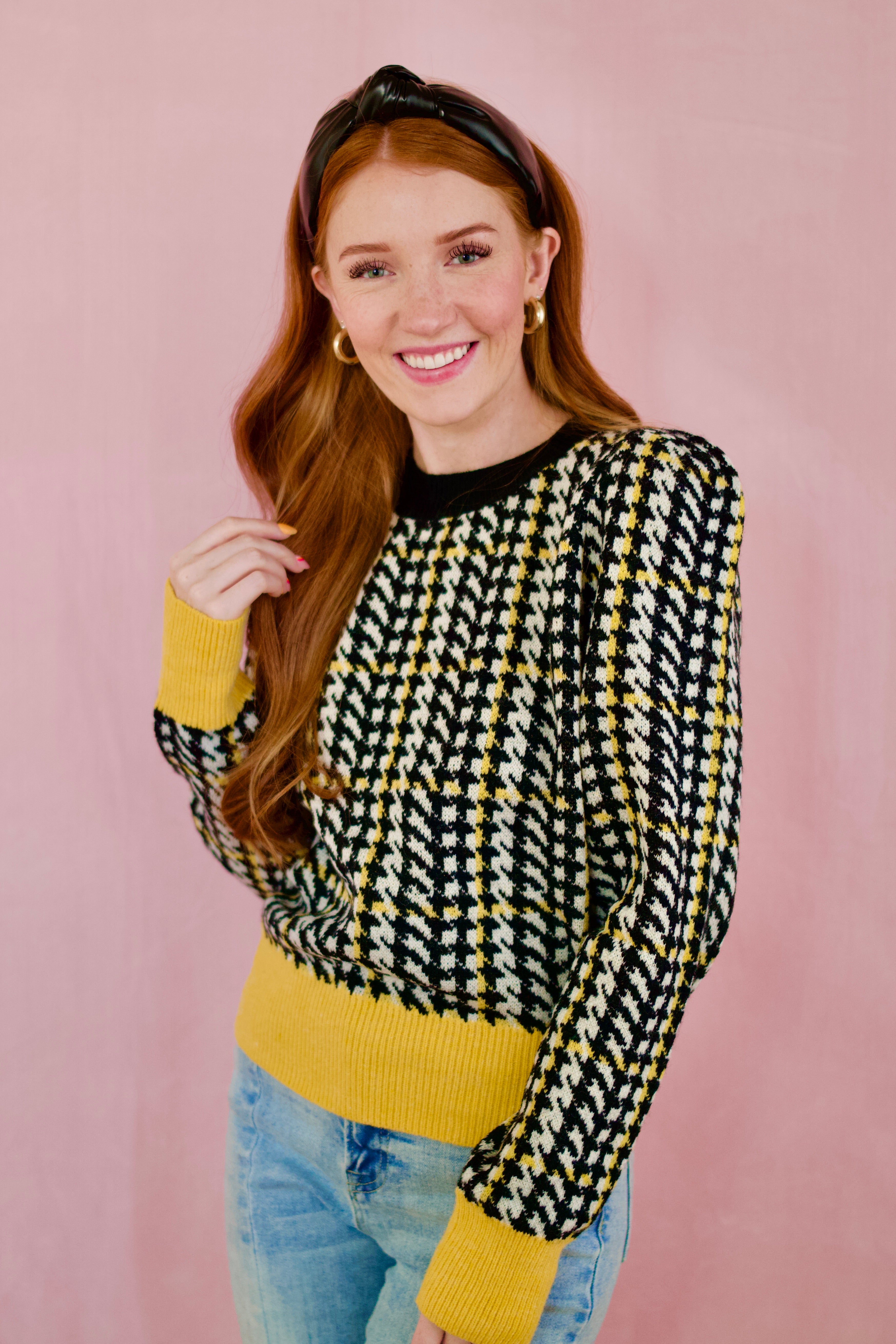 Caroline Black & White Houndstooth Sweater